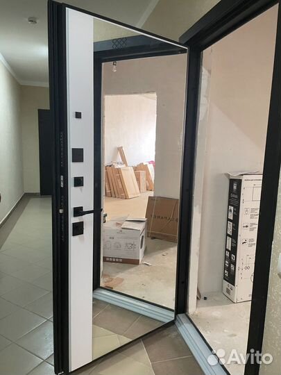 Дверь входная