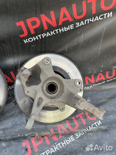 Кулак поворотный Renault Megan 3