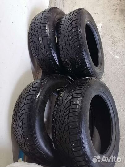 Gislaved NordFrost 100 235/65 R17 108