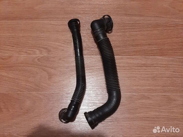 Патрубок насоса вторичного воздуха