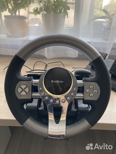 Игровой руль Defender Forsage GTR (64367)