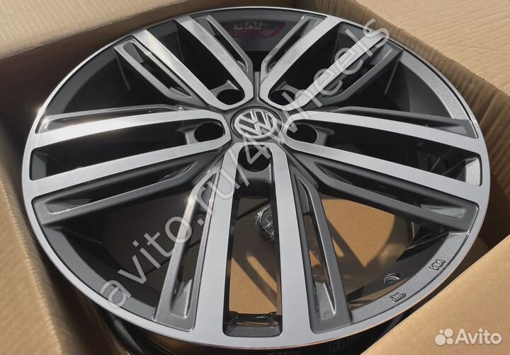 Диски на Фольксваген Тигуан R18