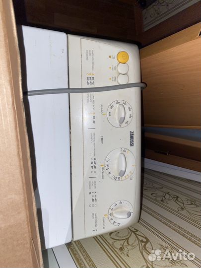 Стиральная машина на запчасти zanussi