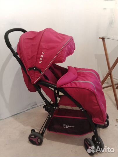 Продам прогулочную коляску