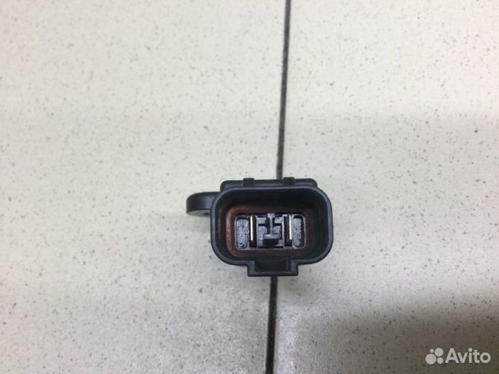 Датчик положения распредвала Kia Optima седан цвет