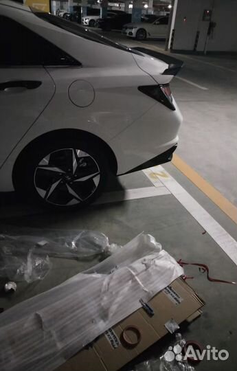 Спойлер багажника Hyundai Elantra 7
