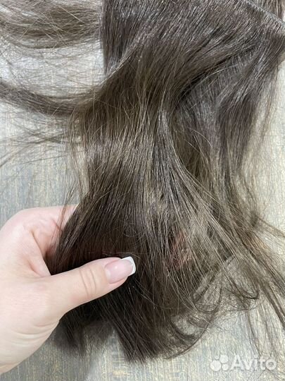 Волосы на заколках