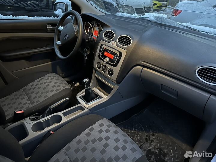 Ford Focus 1.6 МТ, 2008, 169 495 км