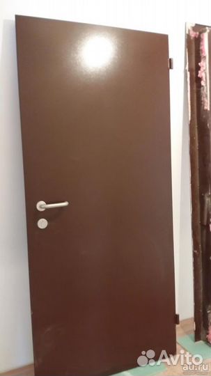 Двери входные 5 шт