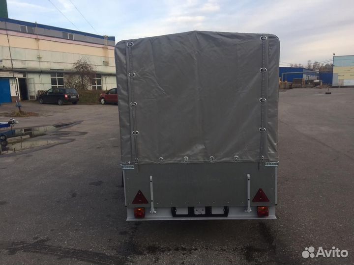 Двухосный бортовой прицеп