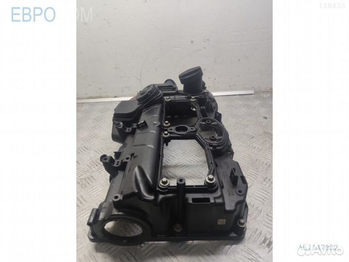Клапанная крышка n20, n26 на BMW F22 s1147832