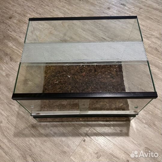 Террариум для змеи, ящериц или др рептилий