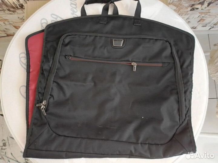 Чехол для хранения одежды