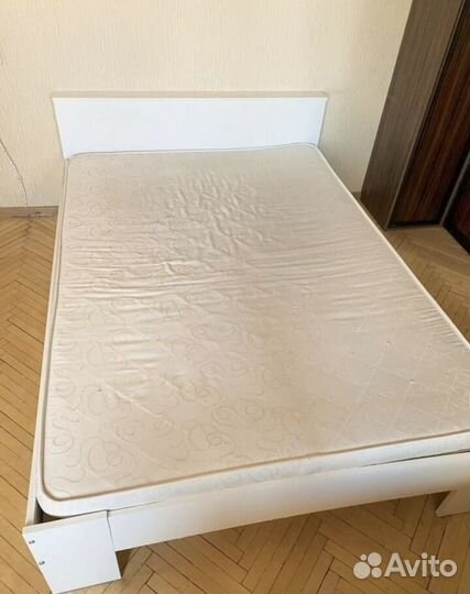 Кровать 140х200
