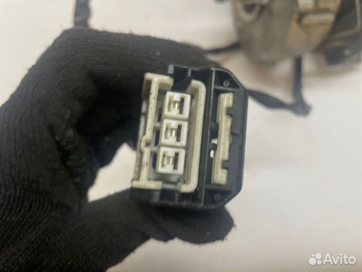 Электроуселитель руля эур Toyota Auris E15 1zrfe