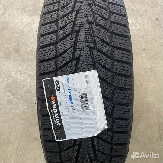 Hankook Winter I'Cept iZ 2 W616 245/50 R18 104T