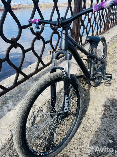 Велосипед MTB трюковой street / dirt