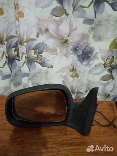 Боковое зеркало для Волги