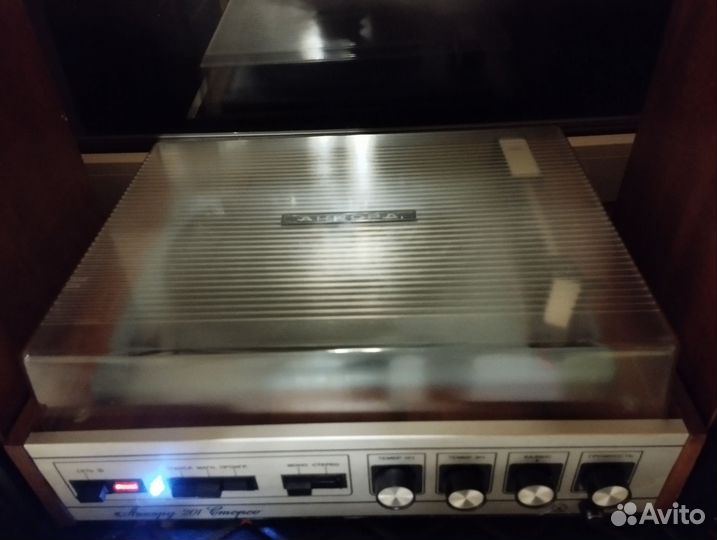 Виниловый проигрыватель Аккорд 201 стерео(блютуз)