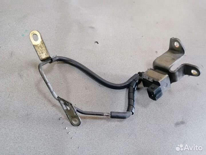 Клапан электромагнитный для Mitsubishi Carisma DA