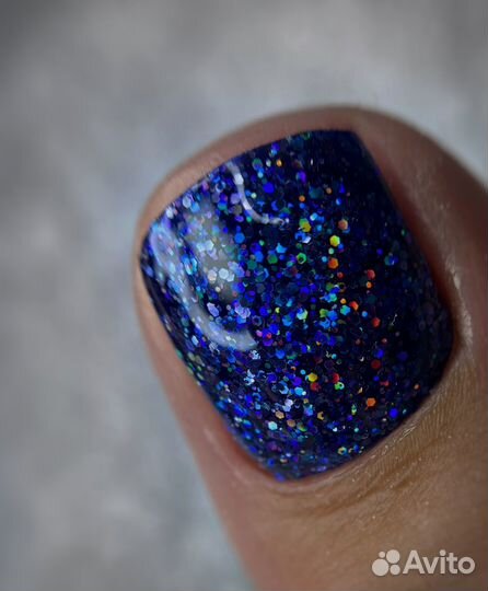 Модель на педикюр