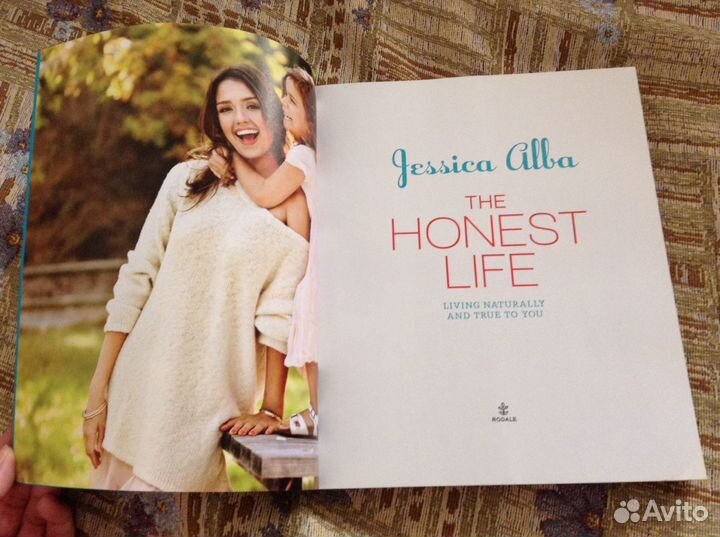 Книга Джессика Альба Honest Life