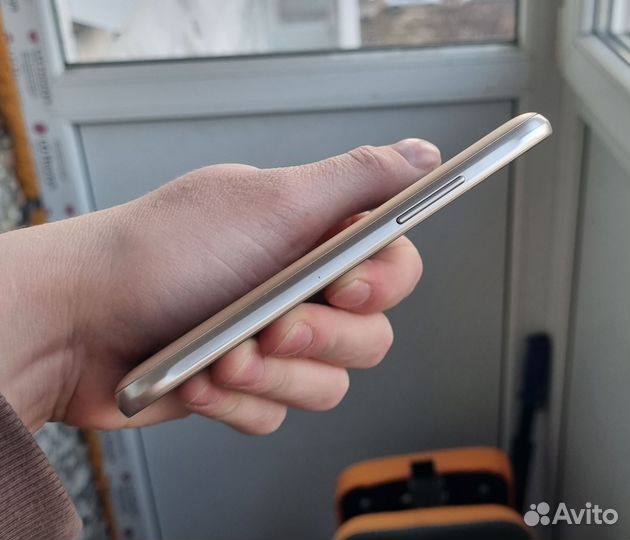 Samsung Galaxy J1 (2016) SM-J120F/DS, 8 ГБ