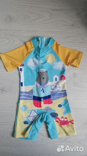 Костюм для плавания