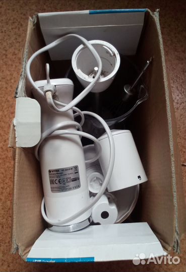 Блендер vitek VT-3419W