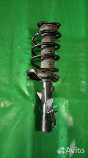 Стойка перед правая Mazda 3 Bk 2003-2009 2л МКПП