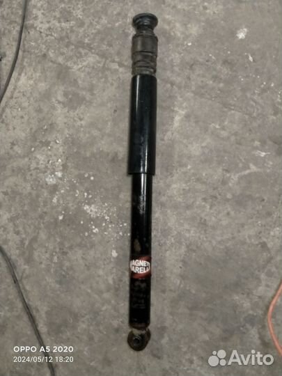 Амортизатор задний Renault Symbol, Clio