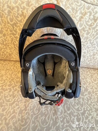 Мотошлем Schuberth c4 pro Carbon L