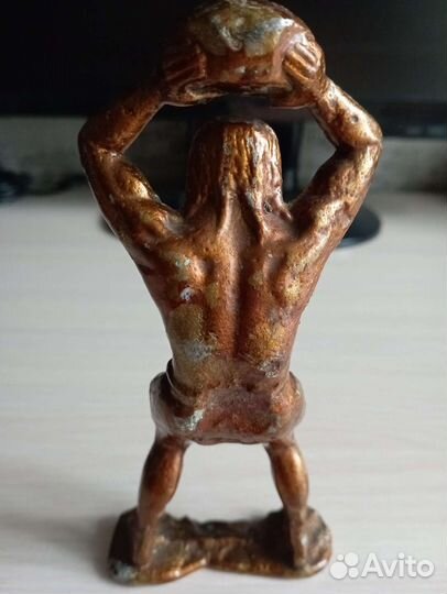 Коллекционные фигурки