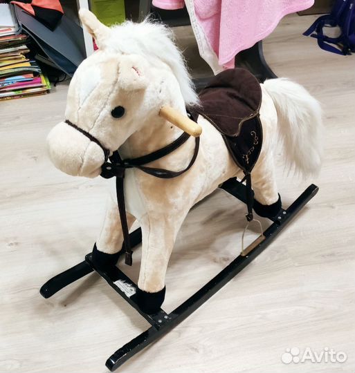 Детская лошадка качалка