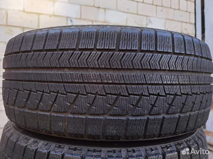 Bridgestone Blizzak VRX 235/50 R18 97V