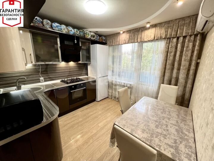 2-к. квартира, 52,8 м², 2/4 эт.