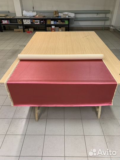 Искусственная кожа и ткани на отрез