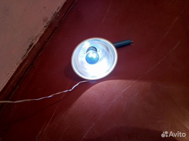 Синяя лампа (Рефлектор медицинский)