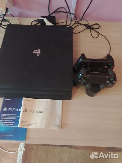Sony PS4 pro 1tb