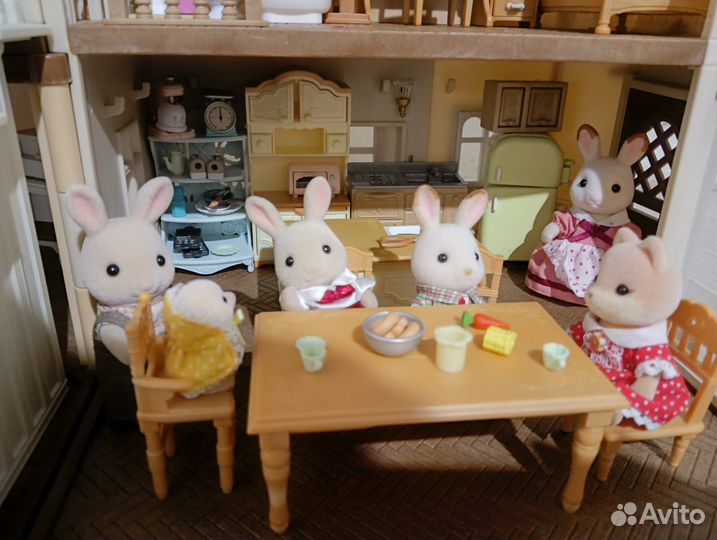 Sylvanian families сильвания домик с мебелью семья