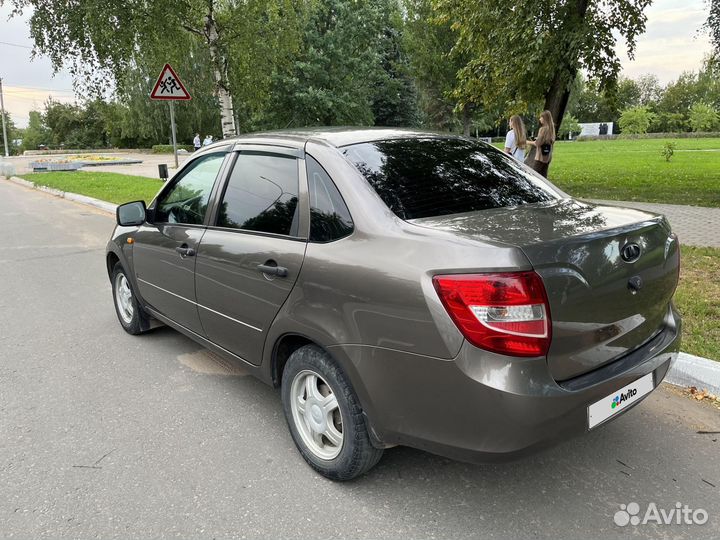 LADA Granta 1.6 МТ, 2015, 57 440 км