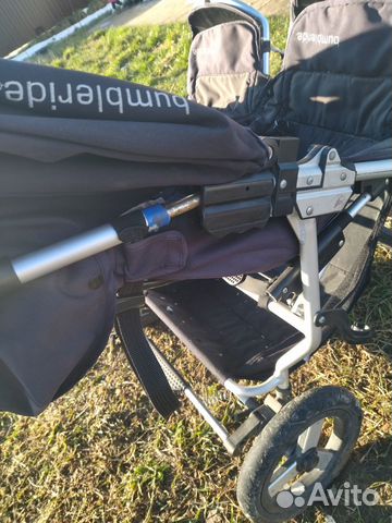 Коляска для двойни bumbleride