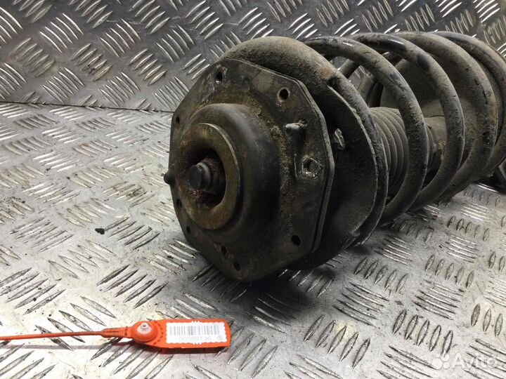 Стойка передняя правая Peugeot Partner RHZ