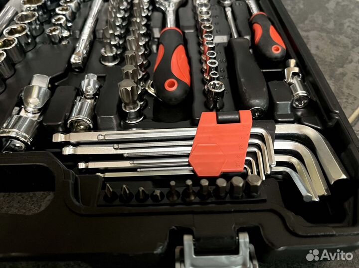 Набор инструментов