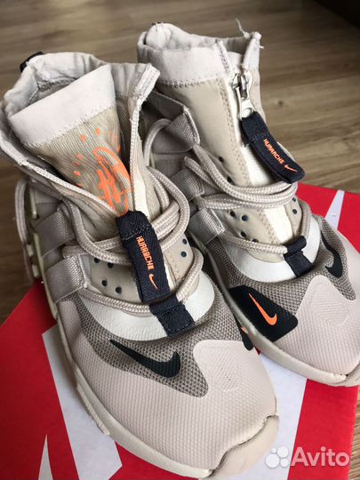 Кроссовки nike