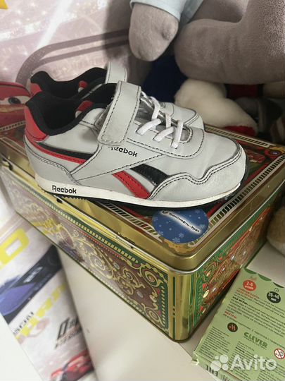 Кроссовки ребок