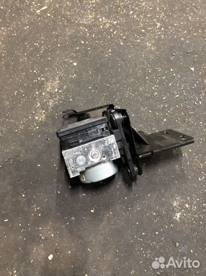 Блок ABS VW Passat Alltrack B8 2018