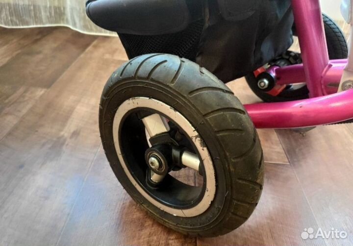 Детский велосипед с ручкой