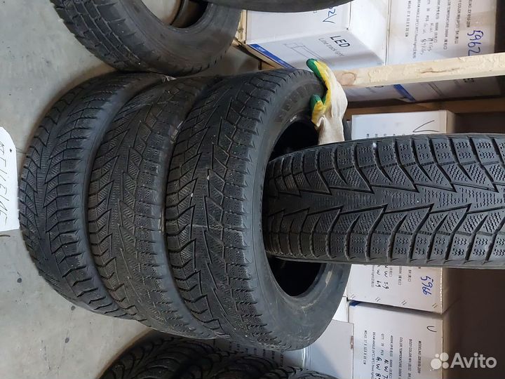 Hankook Winter I'Cept IZ2 185/60 R15