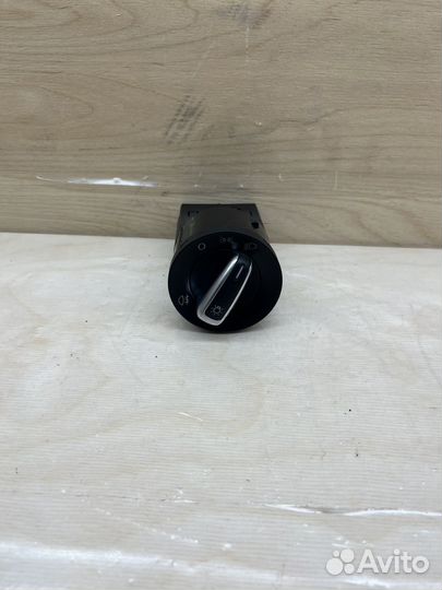 Переключатель света Volkswagen Polo